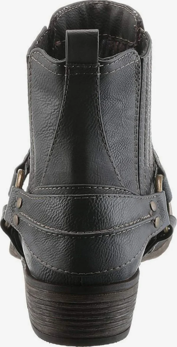 MUSTANG Boots 6