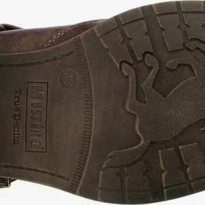 MUSTANG Boots 18