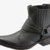 MUSTANG Boots 31