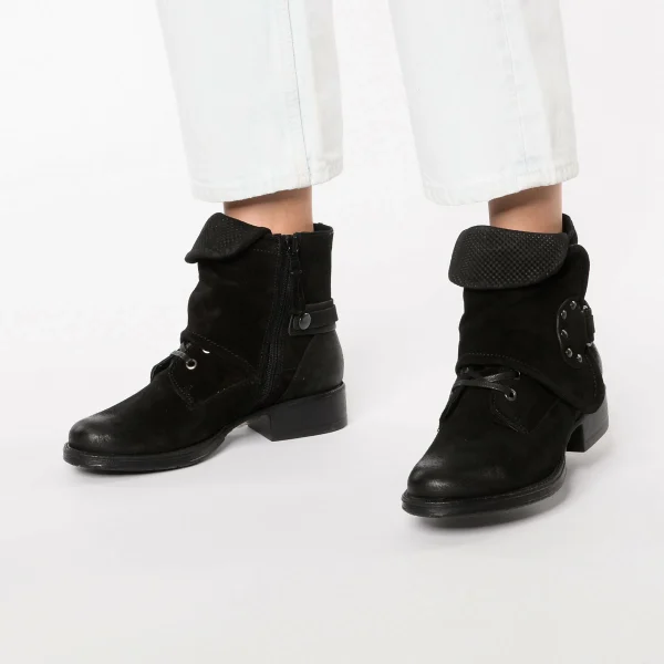 JOLANA & FENENA Biker Boots 8
