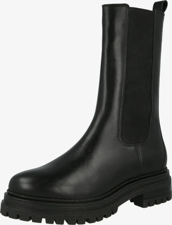 Karolina Kurkova Originals Chelsea Boots ‘Selma’ 1