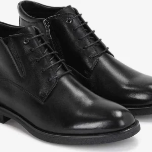 Kazar Boots 11