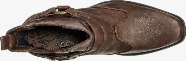 MUSTANG Boots 6