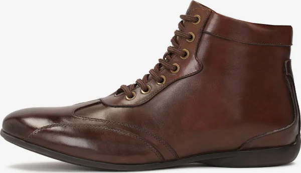 Kazar Boots 1