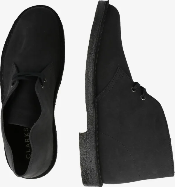 Clarks Originals Chukka Boots 3