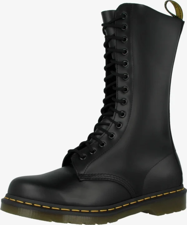 Dr. Martens Boots 1