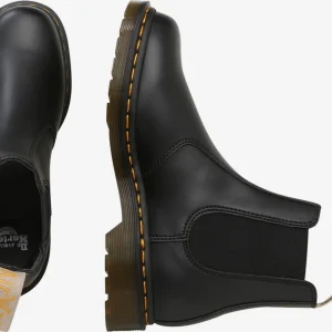 Dr. Martens Chelsea Boots 8