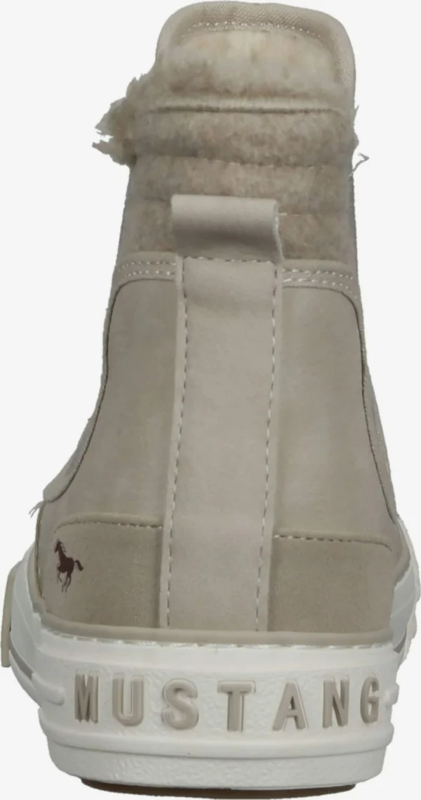 MUSTANG Chelsea Boots 6