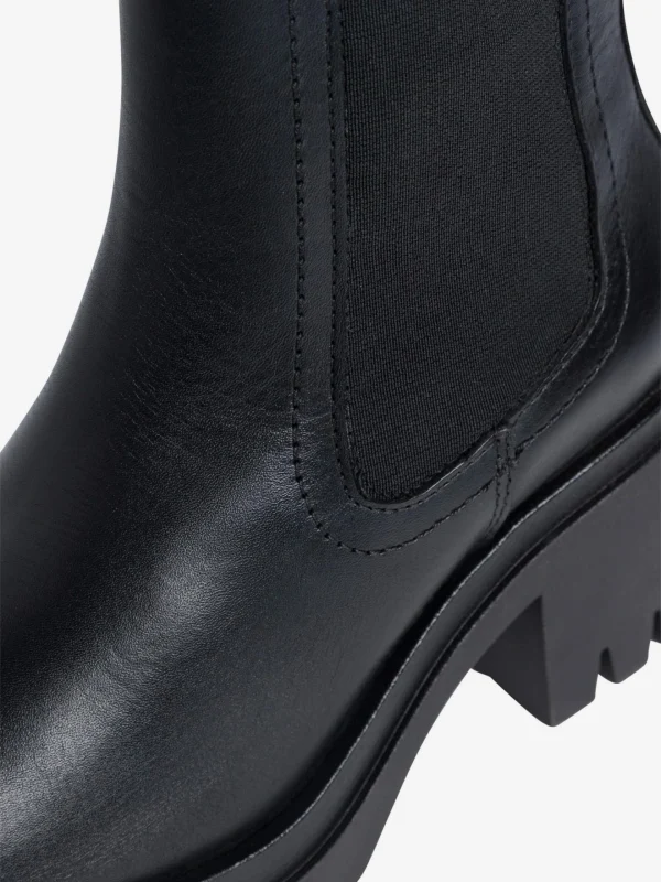 TAMARIS Chelsea Boots 7