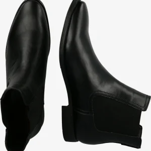 CALL IT SPRING Chelsea Boots 7