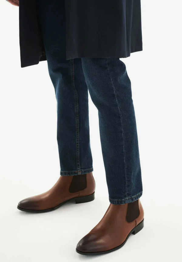 Kazar Chelsea Boots 7
