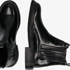 Calvin Klein Chelsea Boots 7