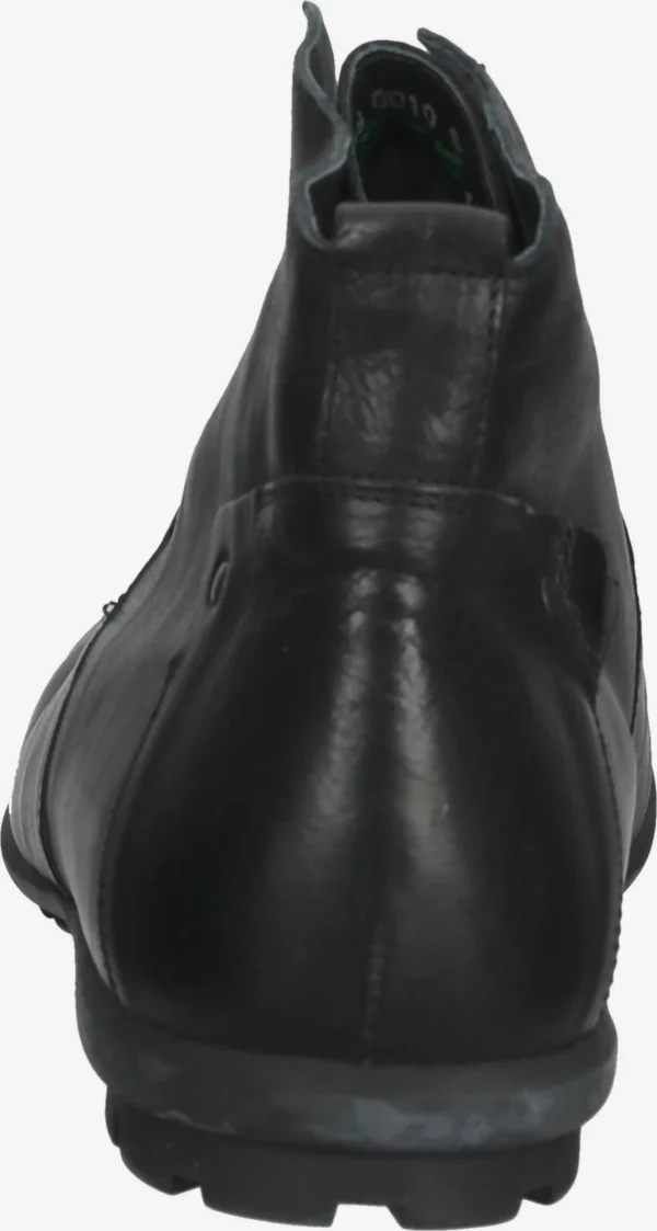 THINK! Chukka Boots 6