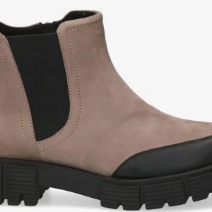CAPRICE Chelsea Boots 18