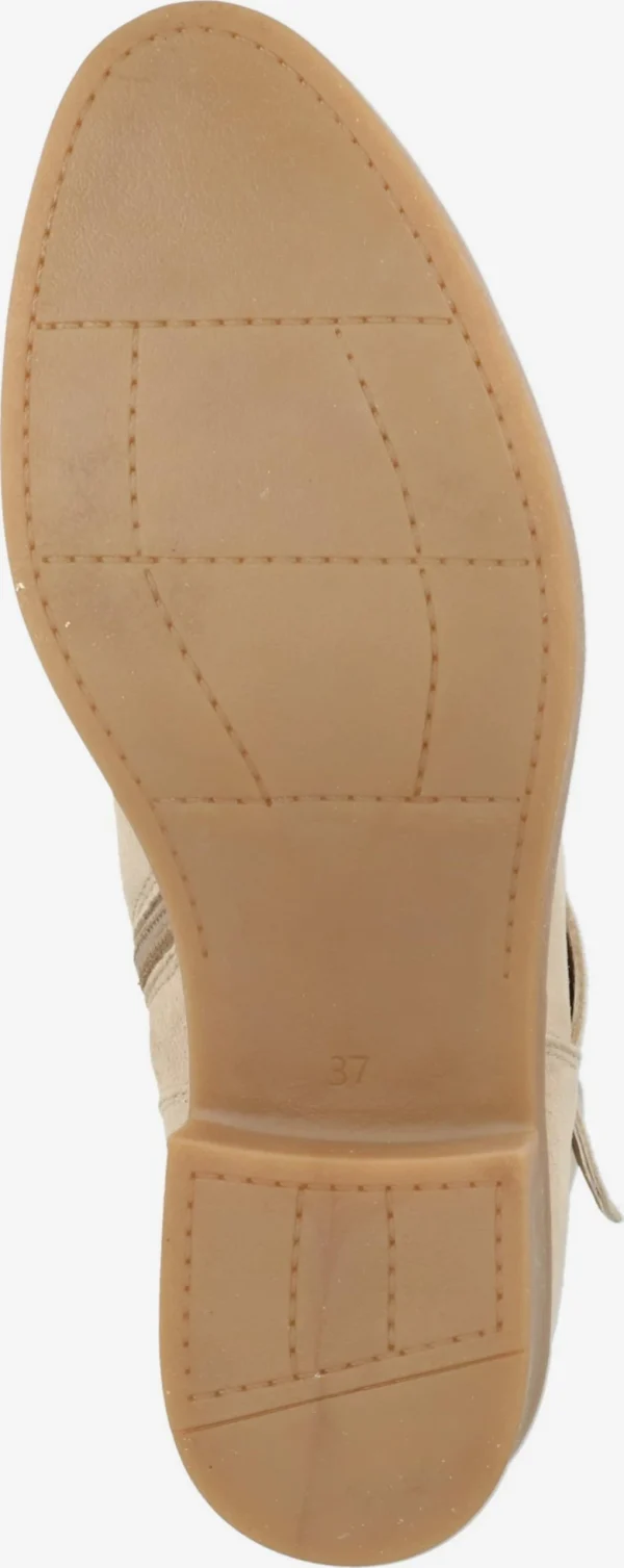ABOUT YOU Boots ‘Eda’ 4