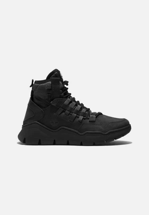 TIMBERLAND Boots 3