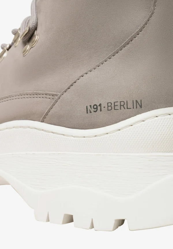 N91 Boots ‘ Style Choice FI ‘ 6