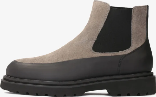 Kazar Boots 1