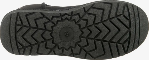 Inselhauptstadt Boots 6