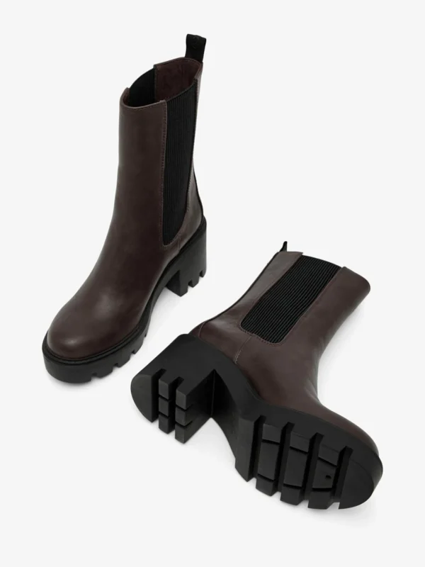 Bianco Chelsea Boots 4